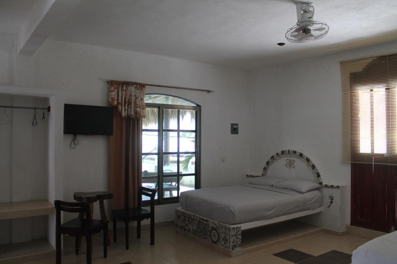 Hotel Szapot Bacalar Bagian luar foto